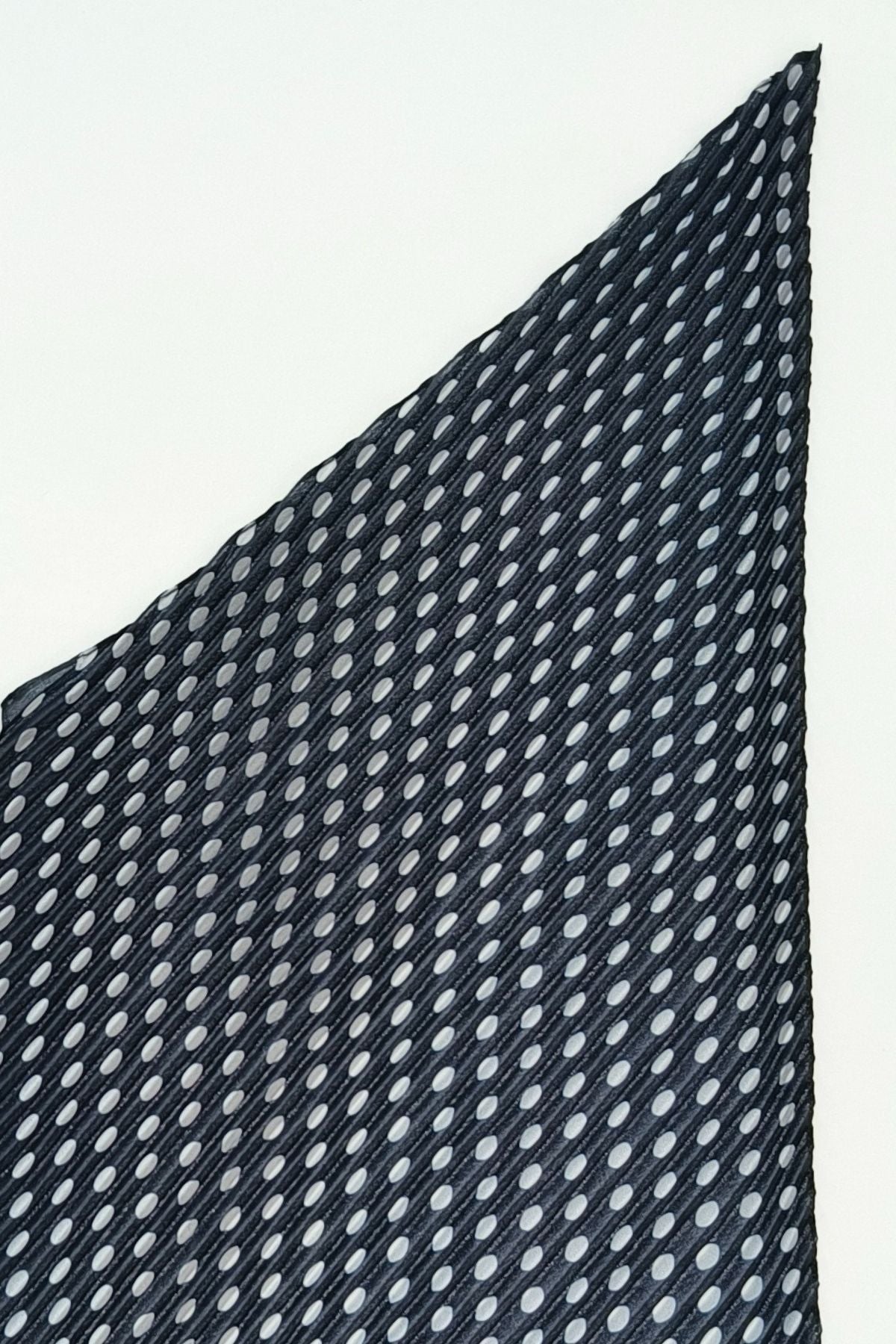 Milka -plissehuivi - Lasessor La