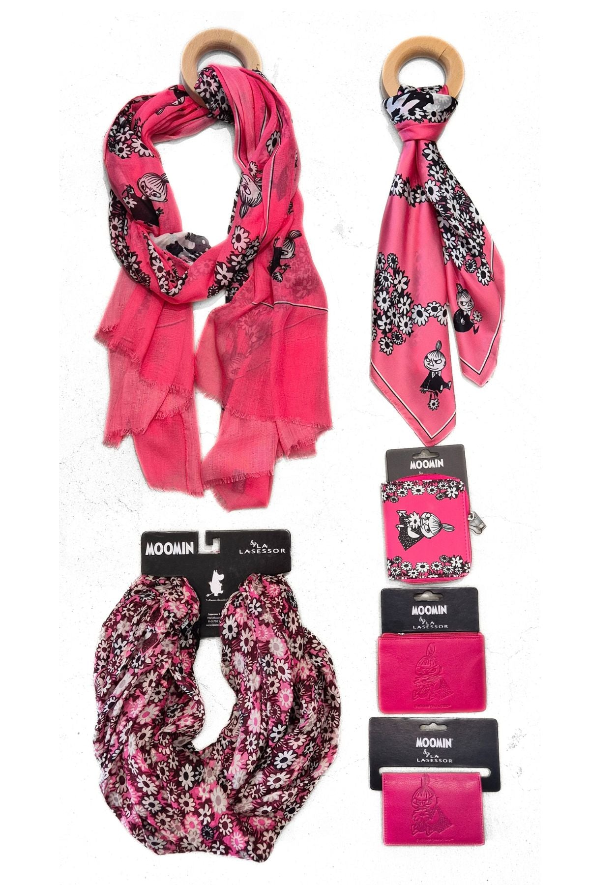 Pikku Myy huivi osana pinkkiä muumi mallistoa