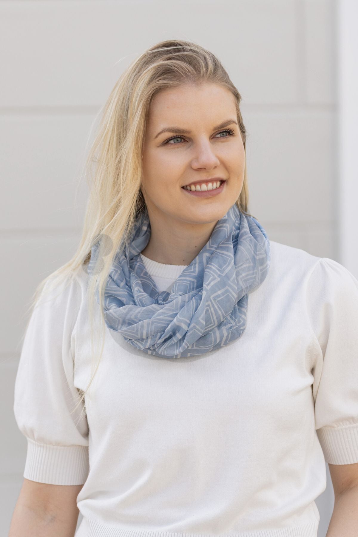 Paloma - silk tube scarf