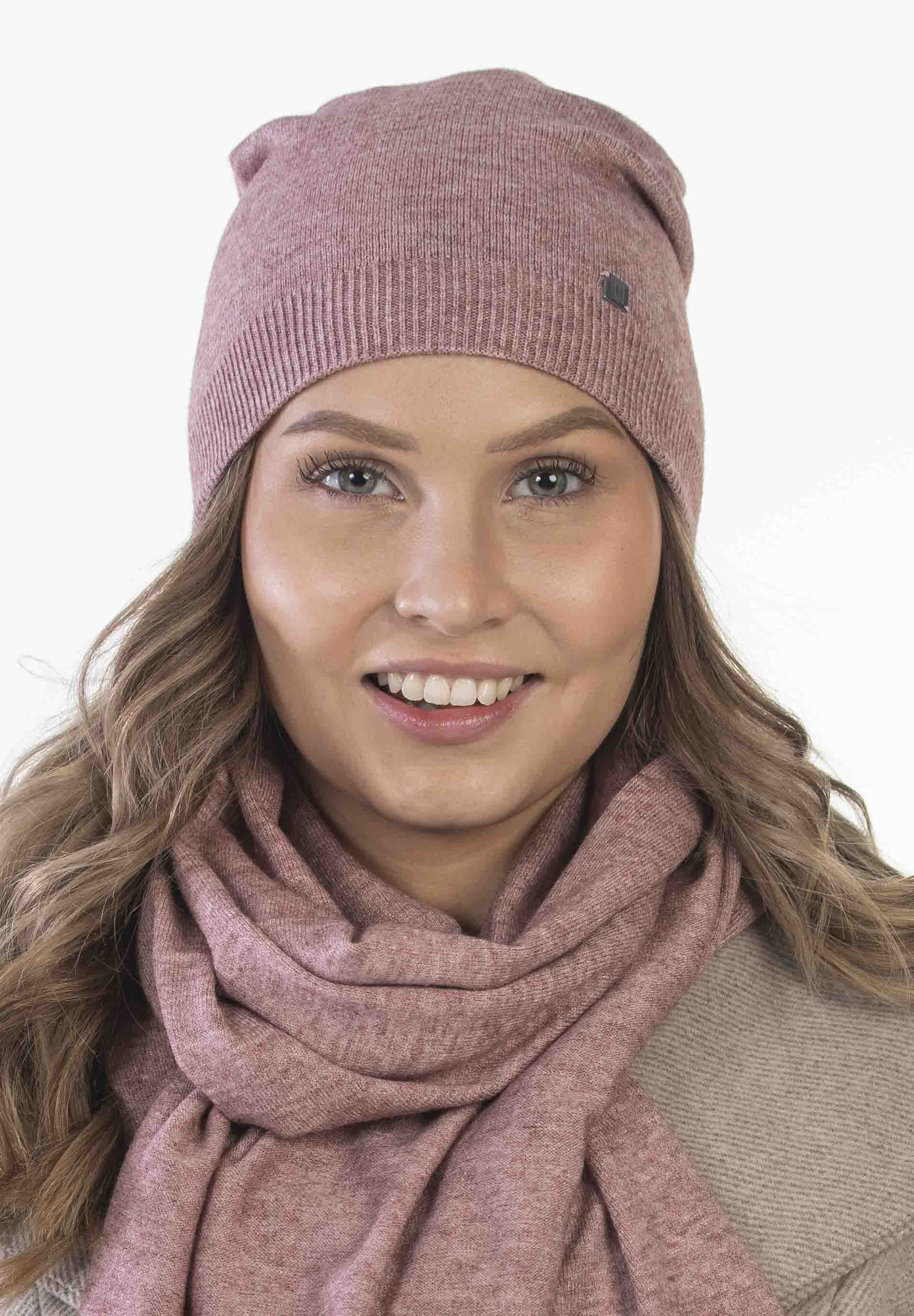 Enna beanie pipo tumma roosa asuste päähine suomalainen kotimainen asuste lasessor