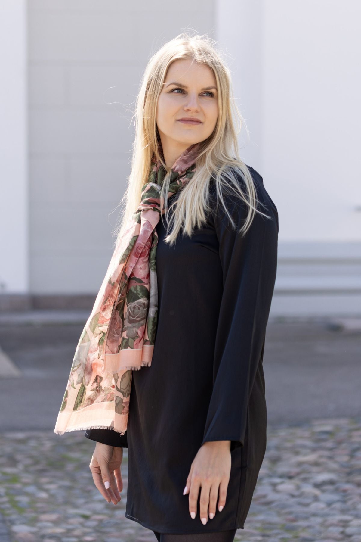 Debra -silkkipuuvillainen kaulahuivi