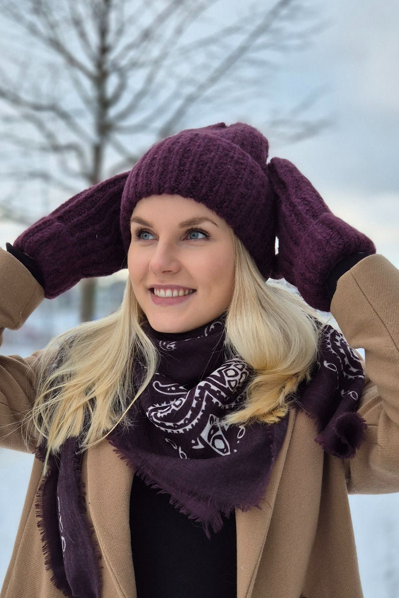 Kitted Mittens