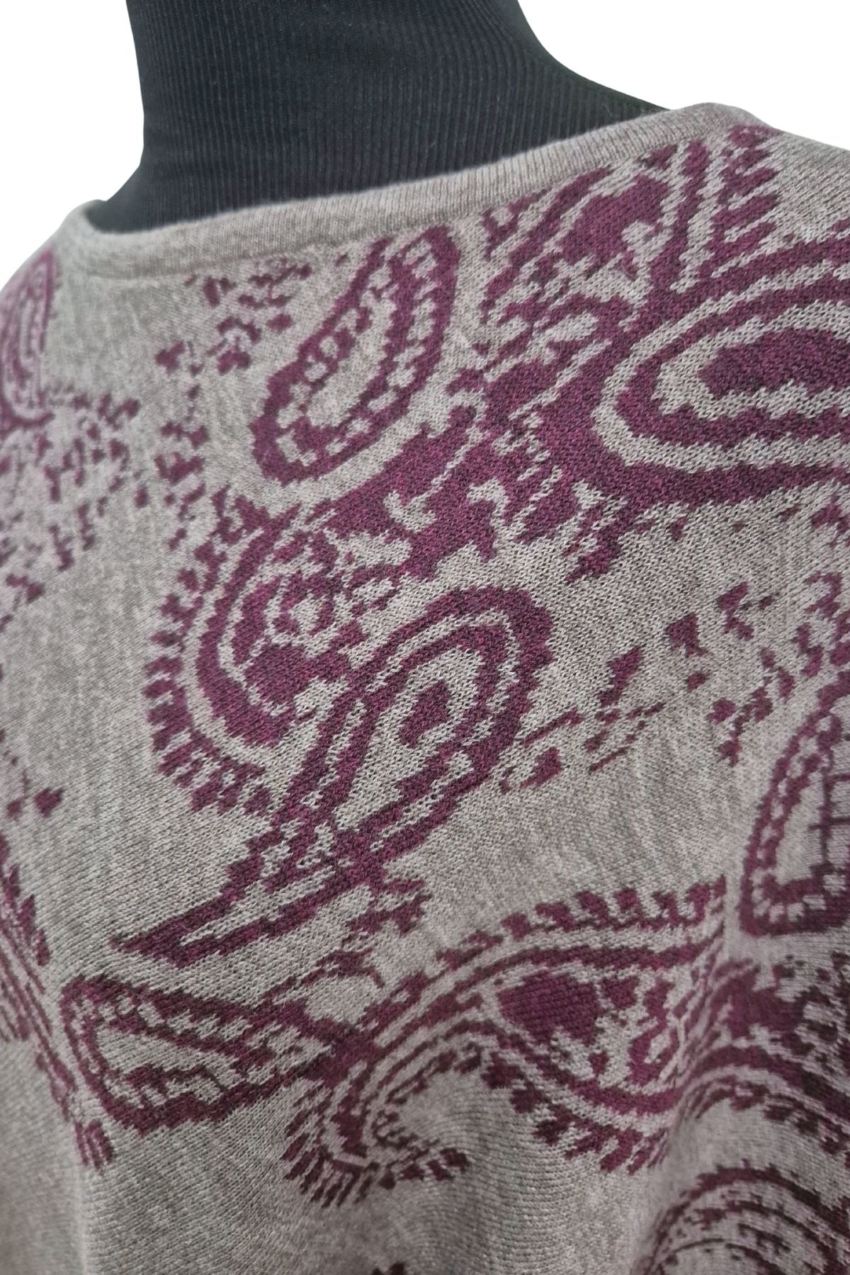 AW26 Emira poncho