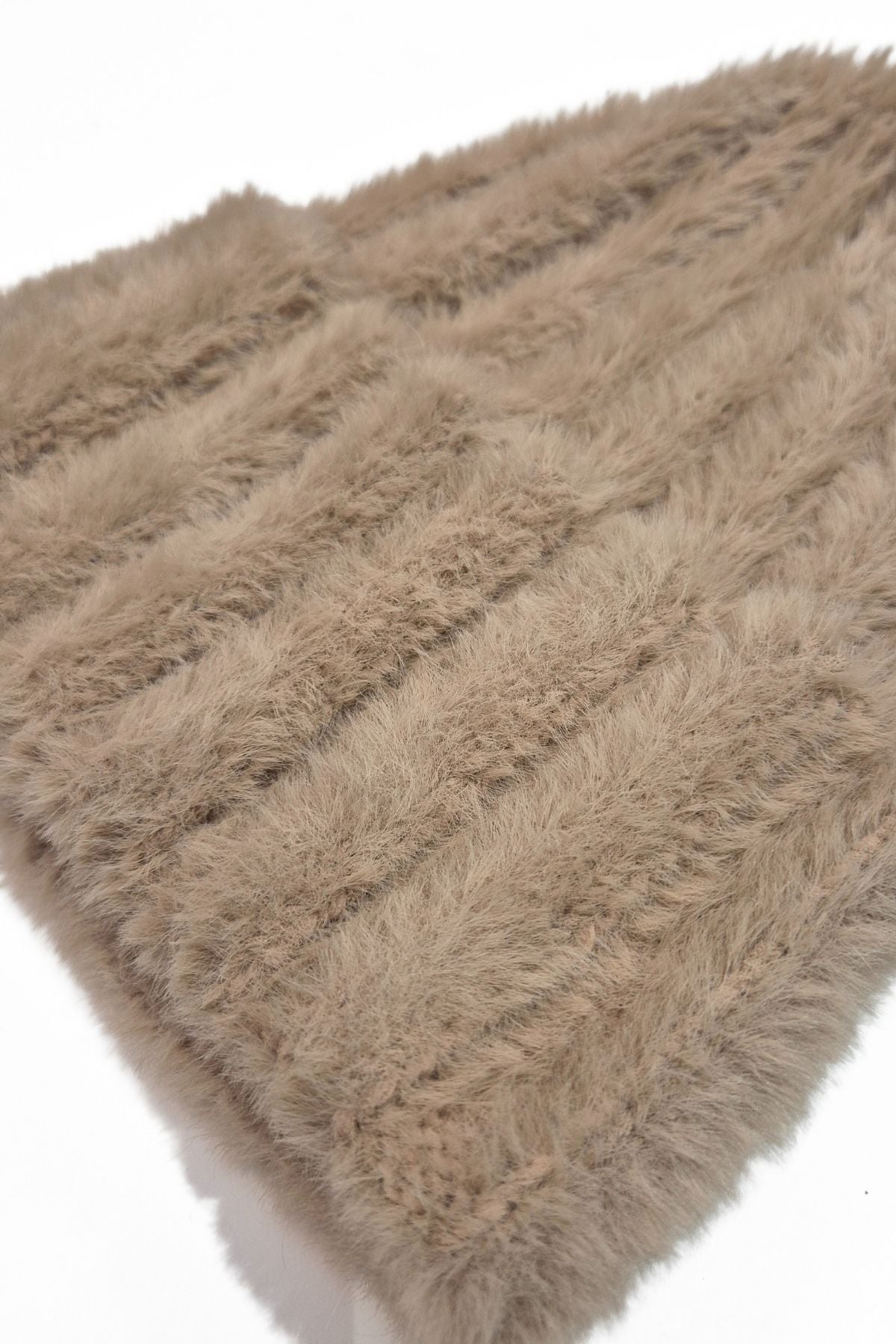 AW26 Estera beanie