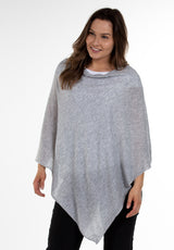 Image of model wearing Juolas Poncho in color grey