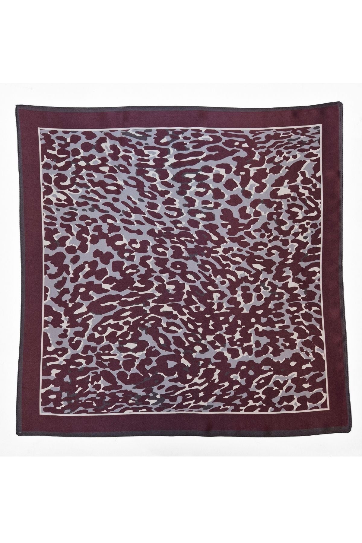 Kylie silkkihuivi 55 x 55 cm