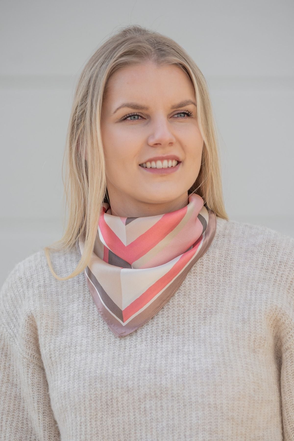 LA Agatha silk scarf