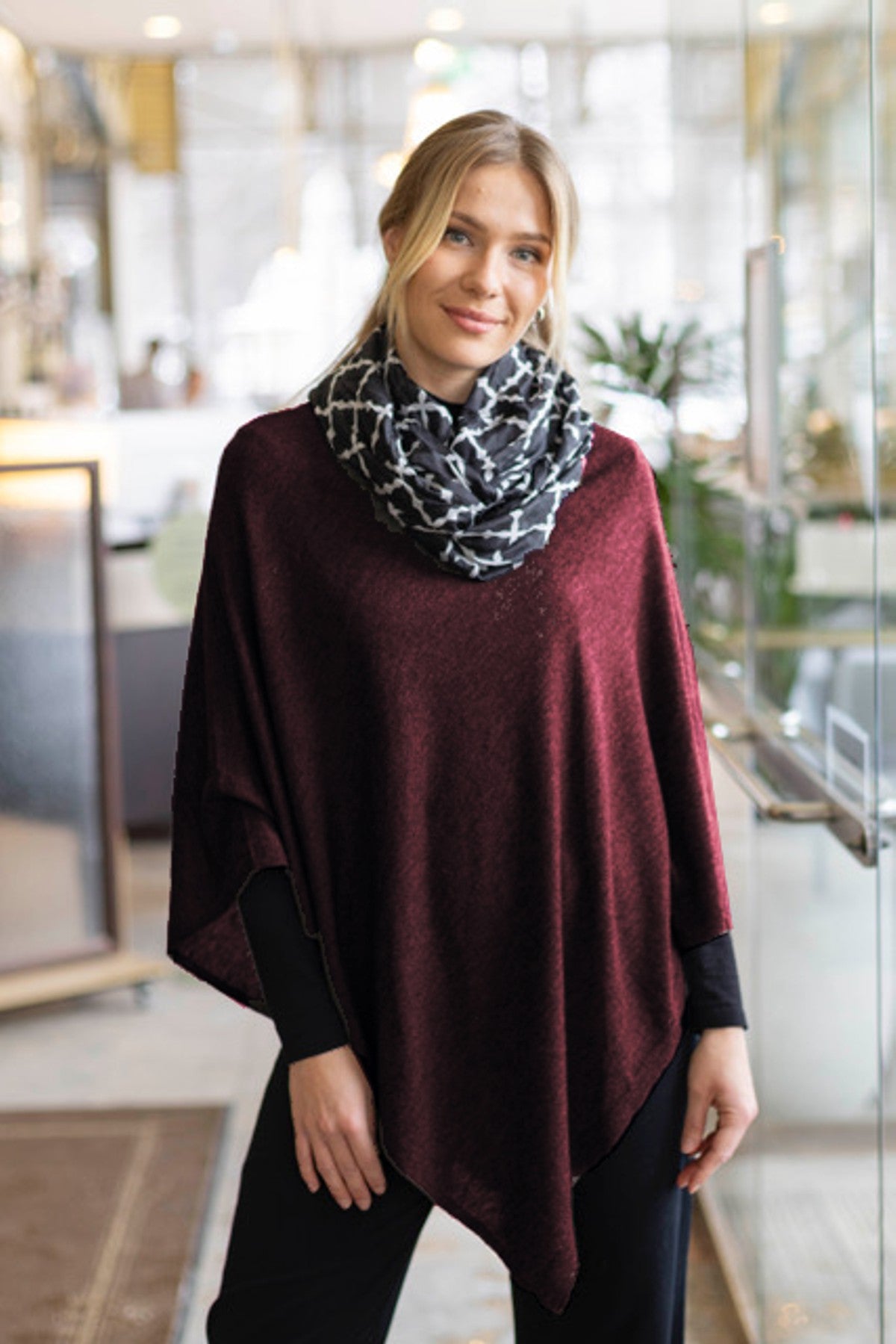 Juolas -poncho