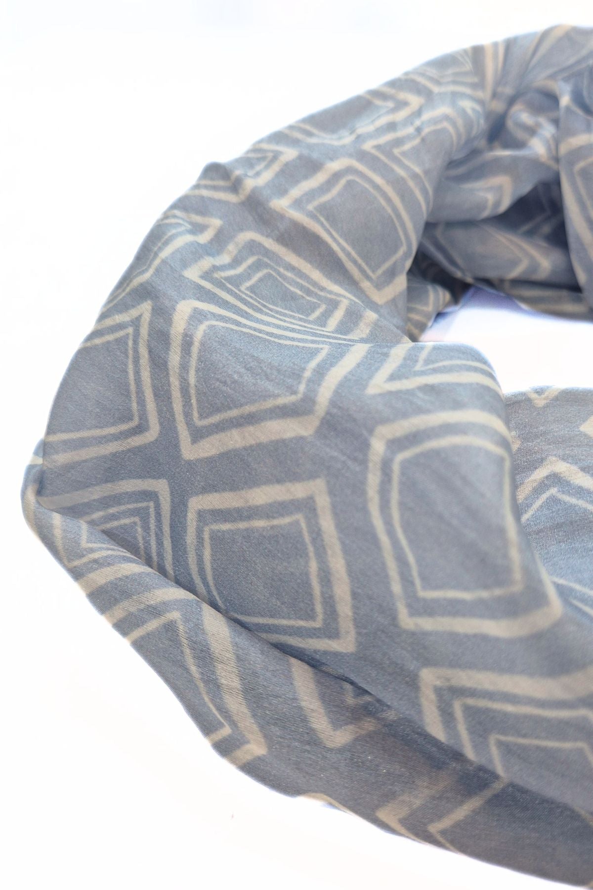 Paloma - silk tube scarf 