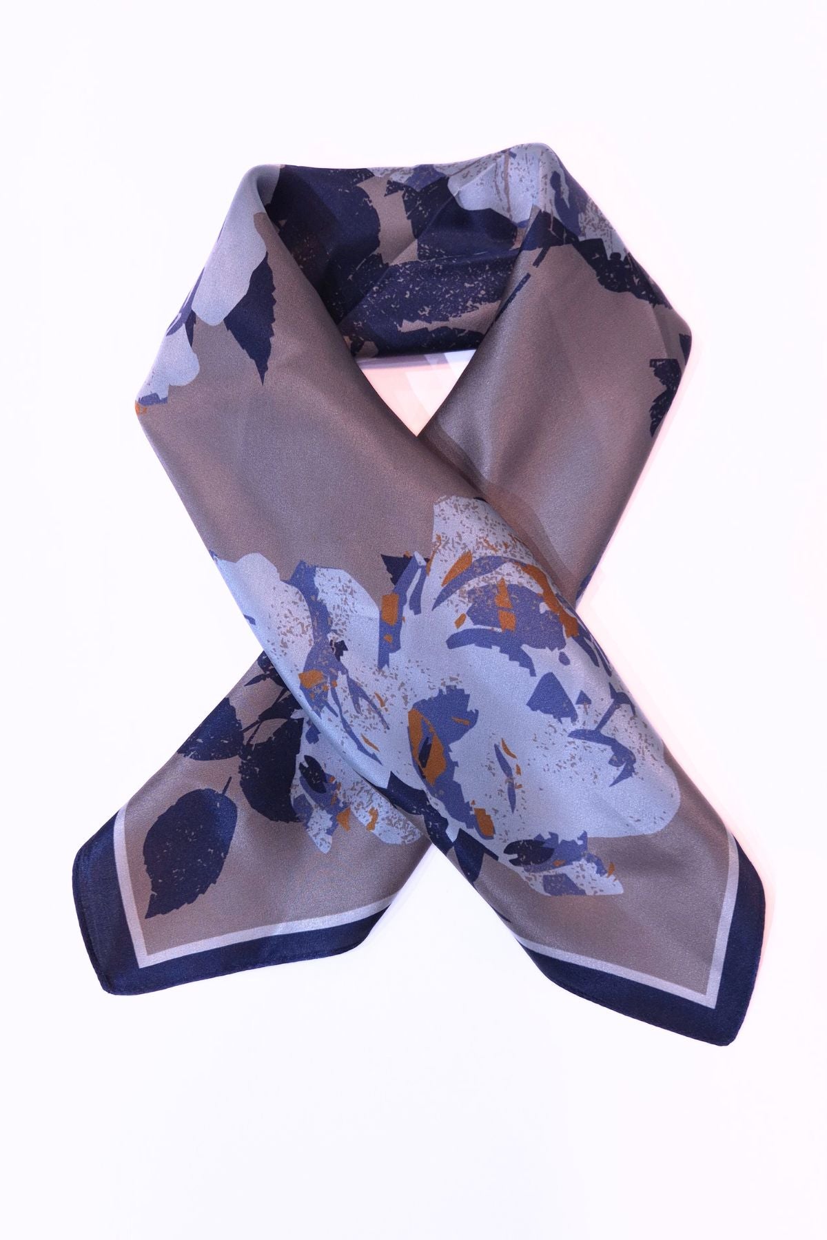 Rosie -silkkihuivi - Lasessor La