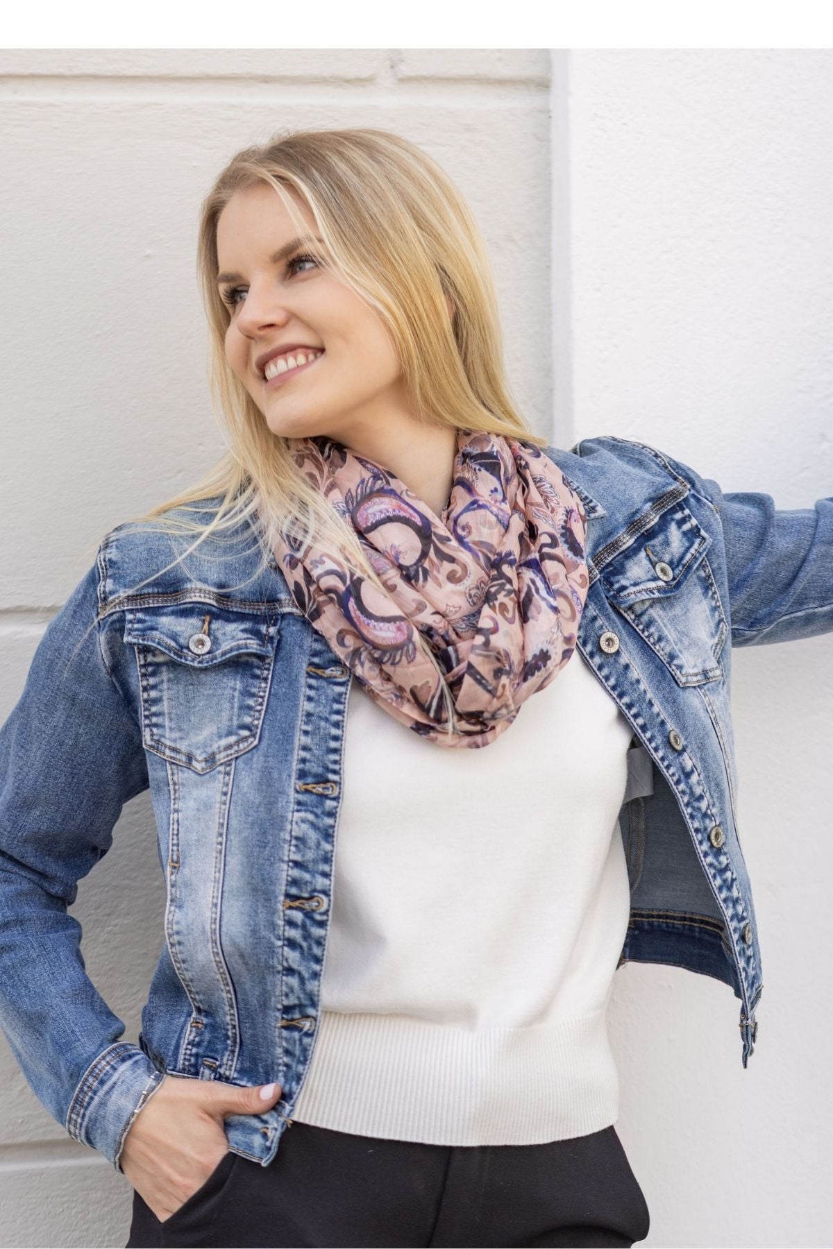 Shivi -silkkituubihuivi