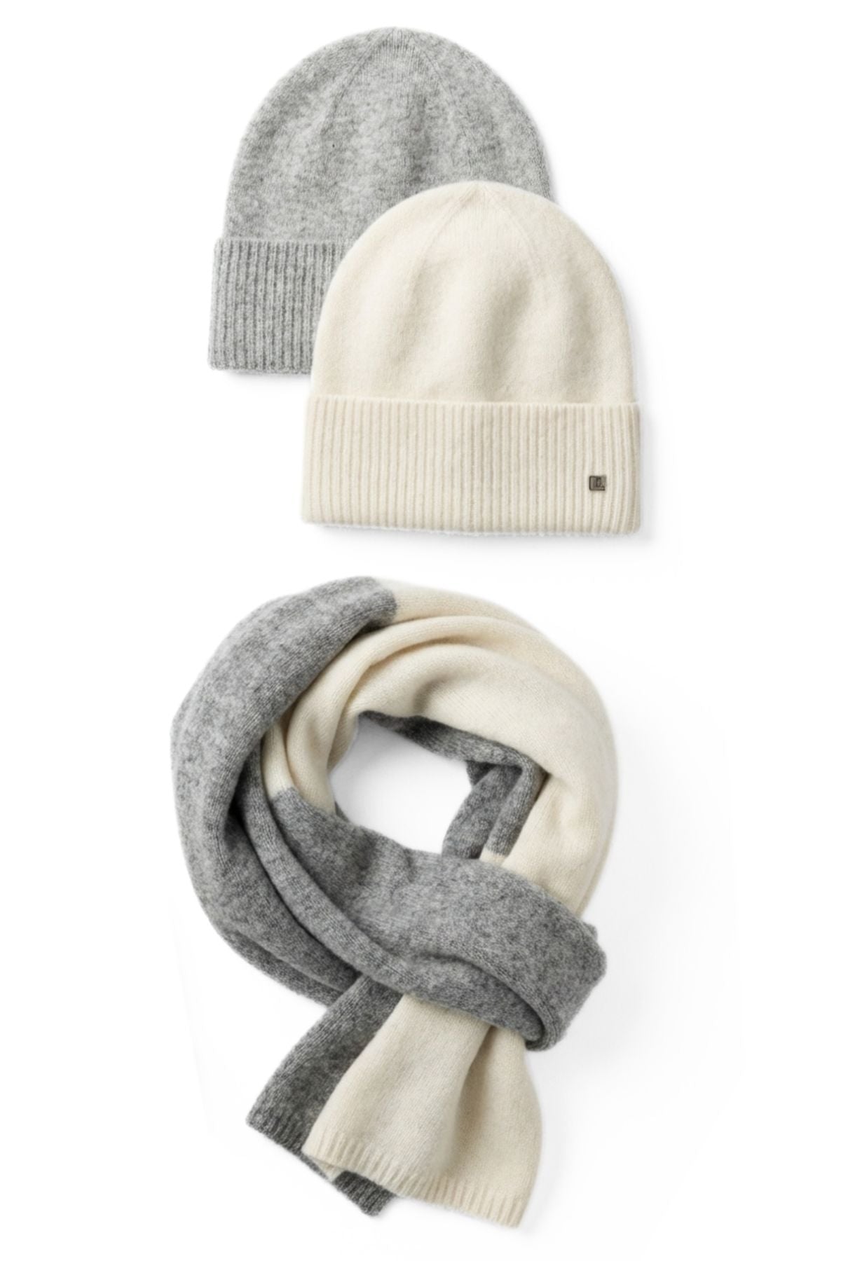 Suzana Knitted Scarf