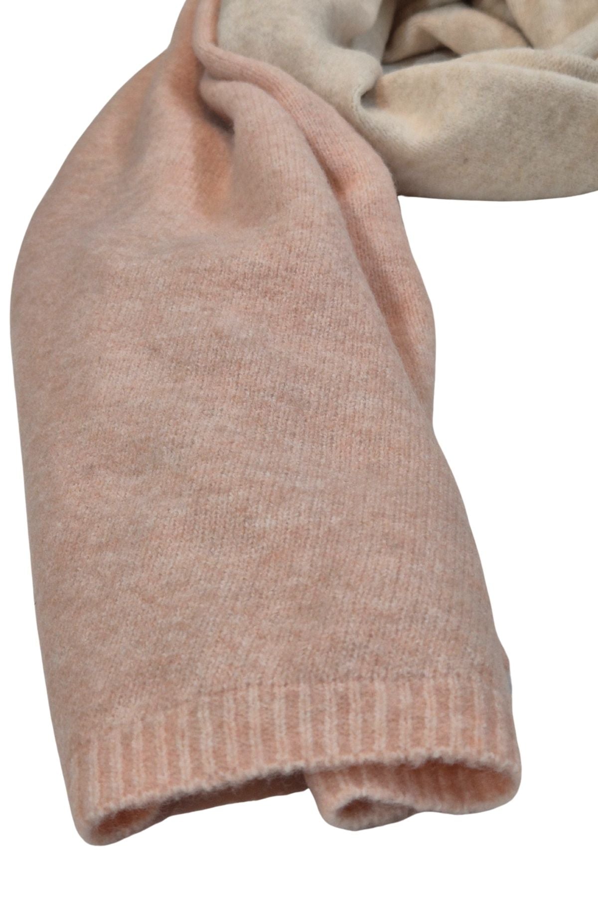 Suzana -neulekaulaliina - Lasessor La